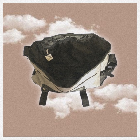 ♥︎ Attack on Titan Messenger Bag ♥︎ - Picture 6 of 6